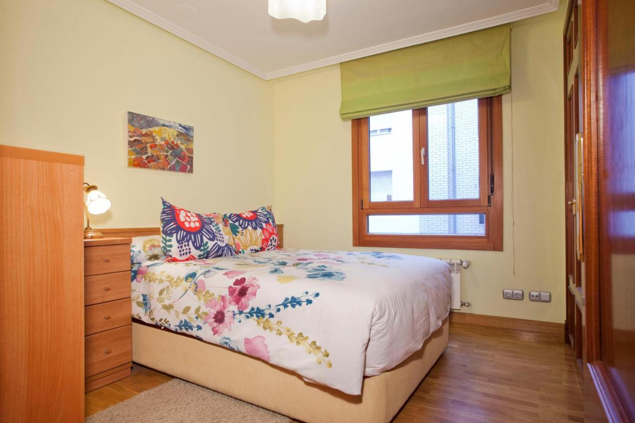 Apartamento de La Casona de Riomera Oviedo Exterior foto